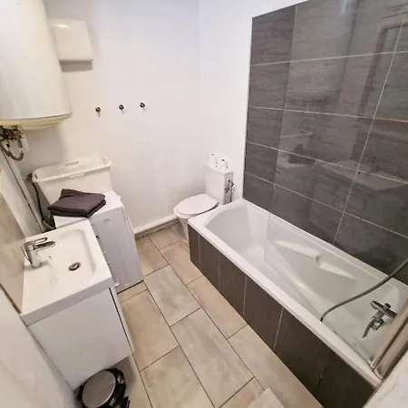Gregbnb - Climatise - T2 Terrasse 38m2 - Wifi