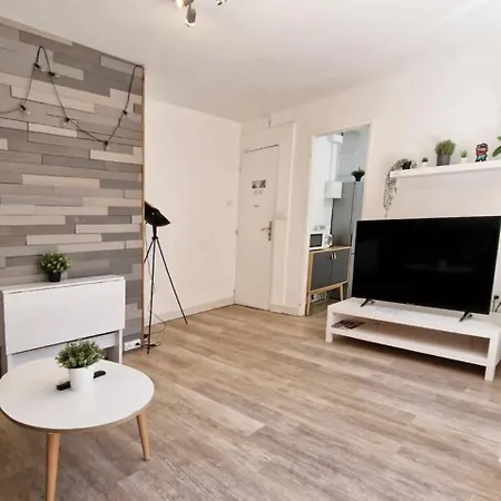 Gregbnb - Climatise - T2 Terrasse 38m2 - Wifi 아파트